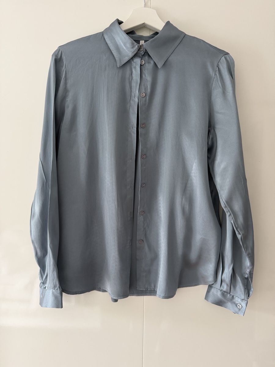 Camicette: Silk blue blouse shirt – Nuovo (secondo la descrizione) da Uster venduto da Monika_OB