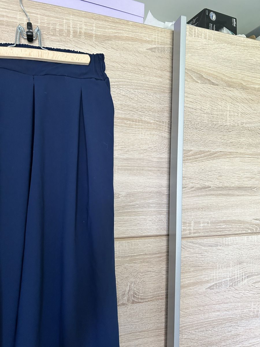 Pantaloni: Pantalon 7/8 – Usato da Lausanne venduto da naranjo 1