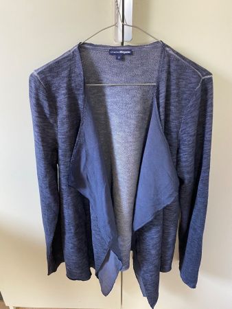 Neuwertiges blaues Jäckli Shabby Chic Style Grösse S
