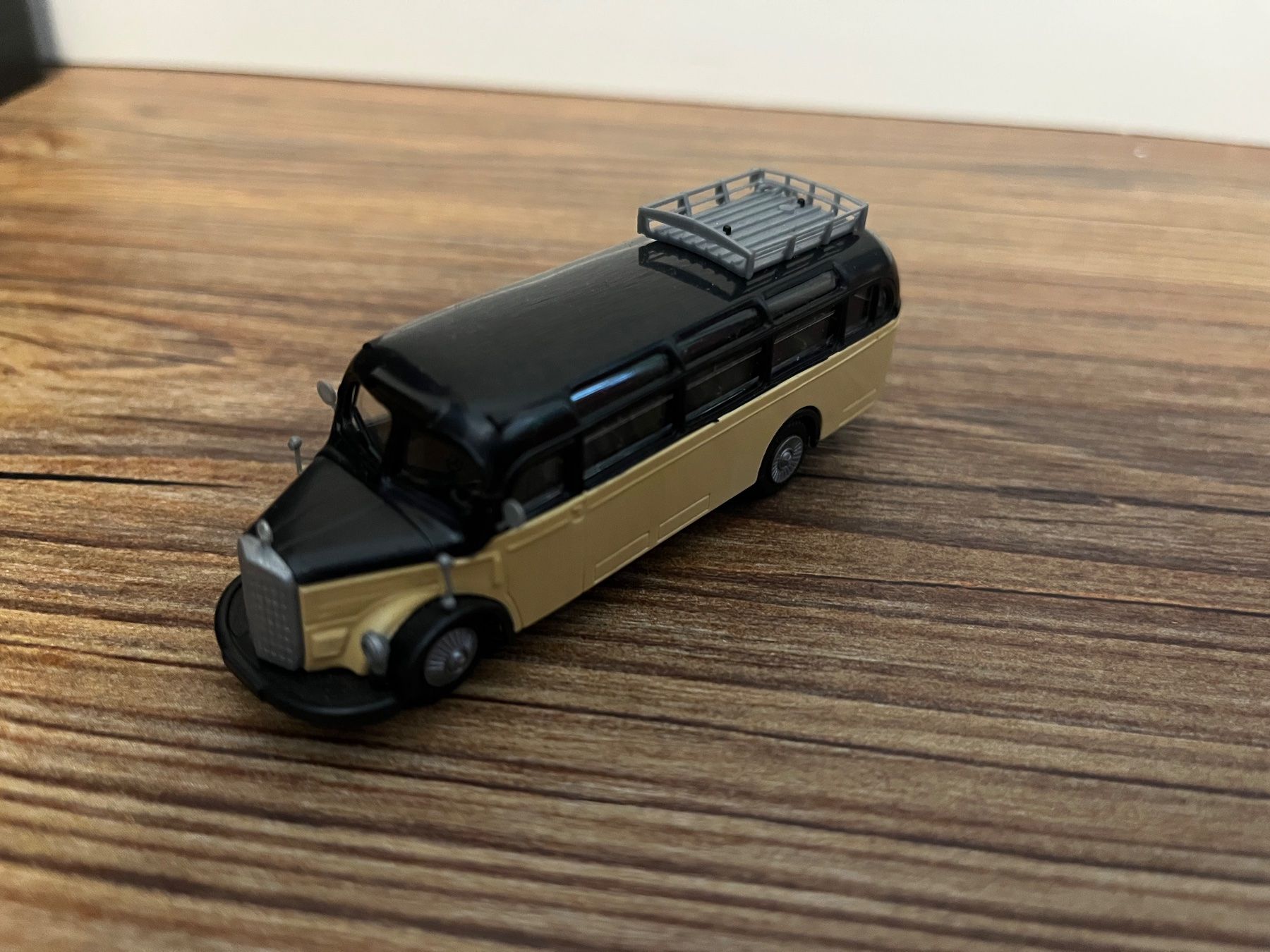 Kit di modellismo & Modellini statici: Modellbus Mercedes-Benz Oldtimer – Usato da Hirzel venduto da momo24Horgen