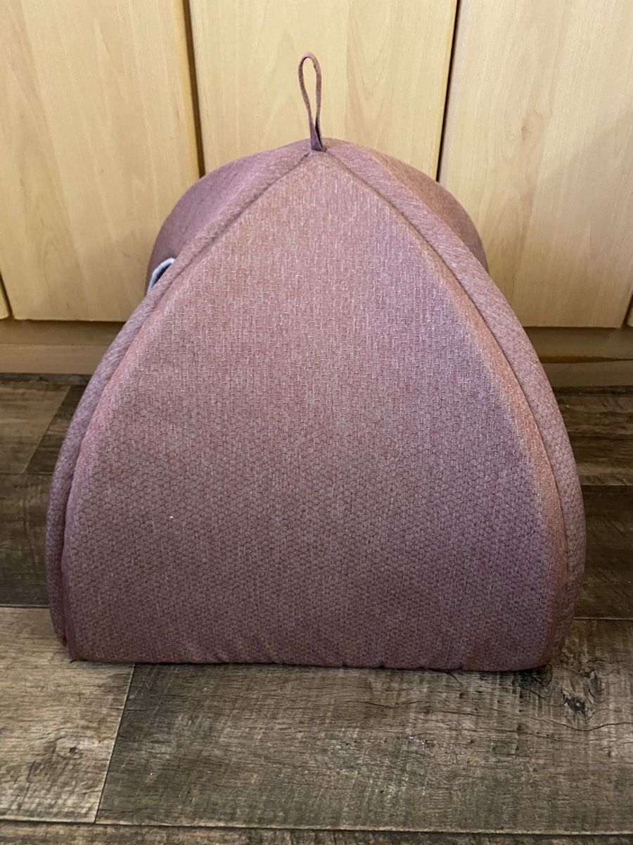 Liege- & Schlafplätze: Katzen/kl.Hunde Höhle 40x40x37cm – Gebraucht aus Seewen SZ von shaky01 3