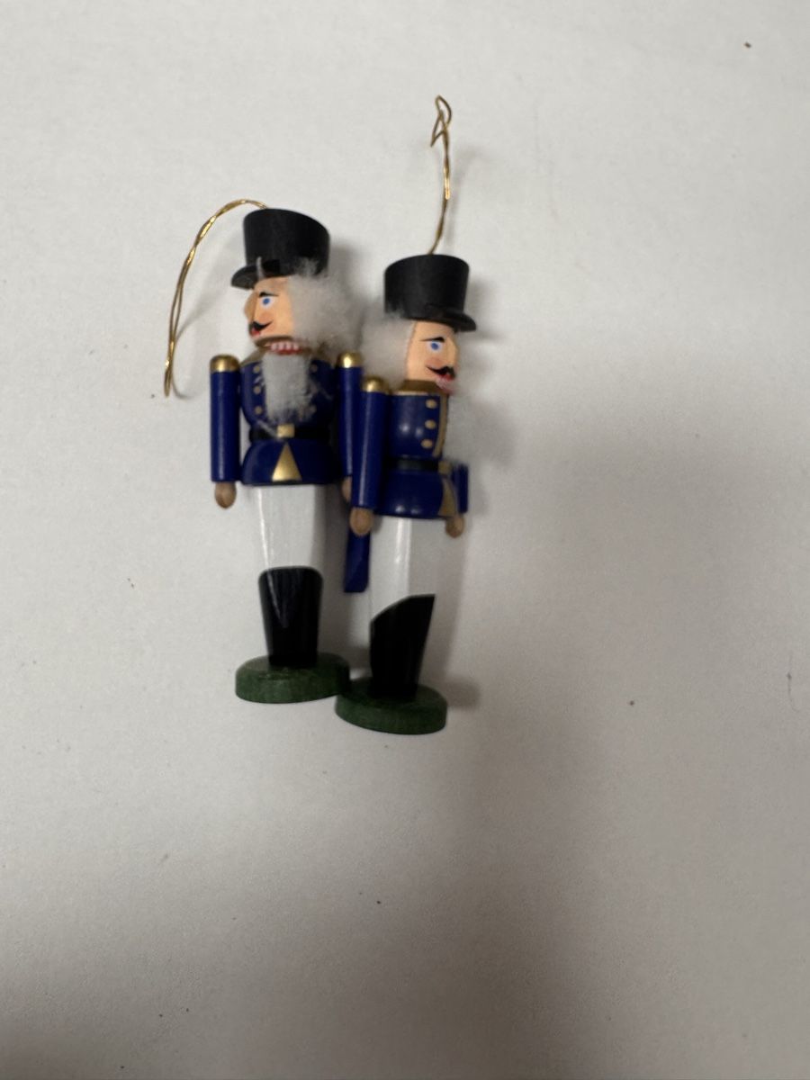 Toutes les décorations: Figuren Nussknacker 3 Stk – Neuf avec emballage d'origine à Steinhausen par Schuwies 1