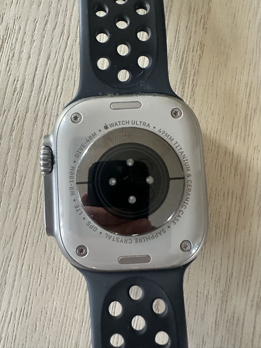 Apple Smartwatch: Apple Watch Ultra Cellular – D'occasion à Kemptthal par anesini 2