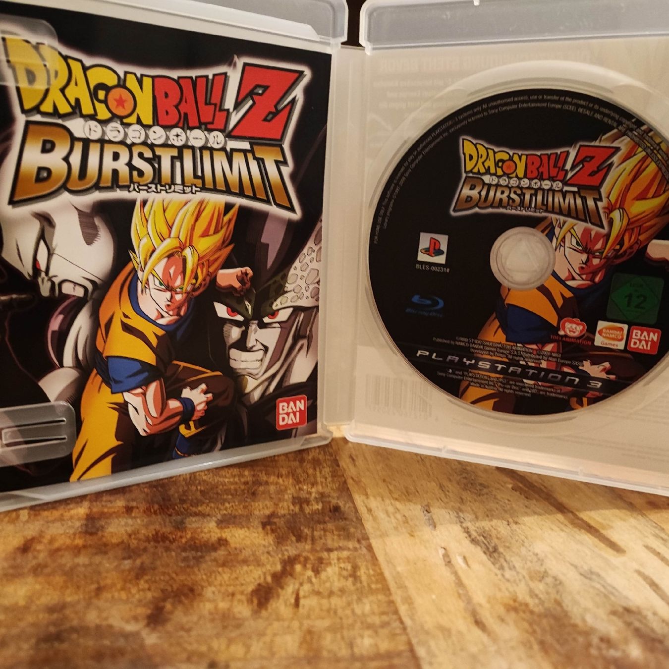 Sony Giochi: Dragonball Z Burst Limit PS3 Game  – Usato da Dübendorf venduto da kb86_MOVIE 2