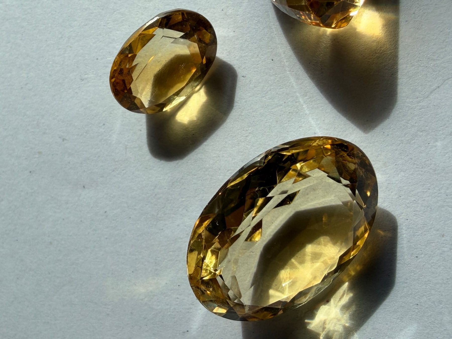 Edelsteine: Konvolut facettierte Schmucksteine – Gebraucht aus Bern von ewi21 2