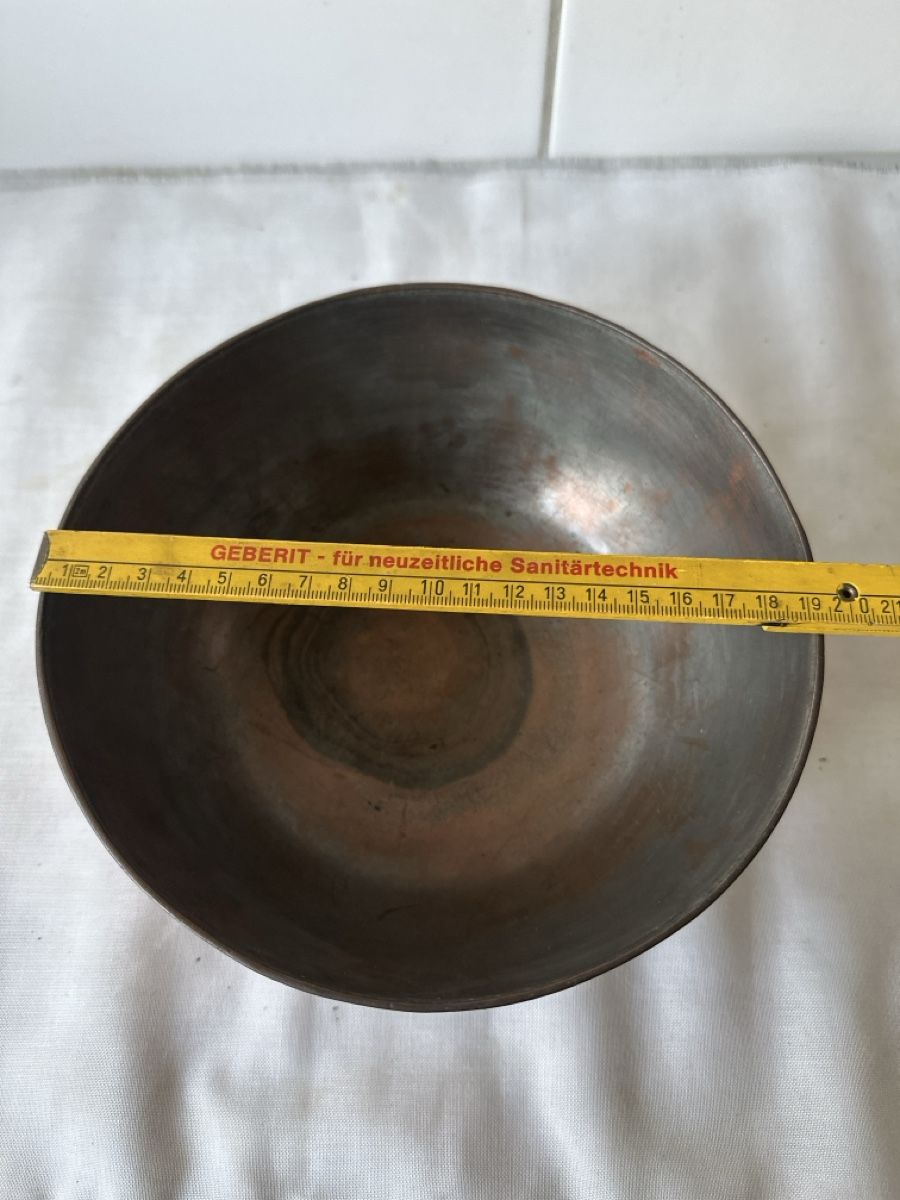 Coupes: Antike Kupfer Schale, Durchmesser ca. 19,5 cm – D'occasion à Zürich par Chaeffeler 2