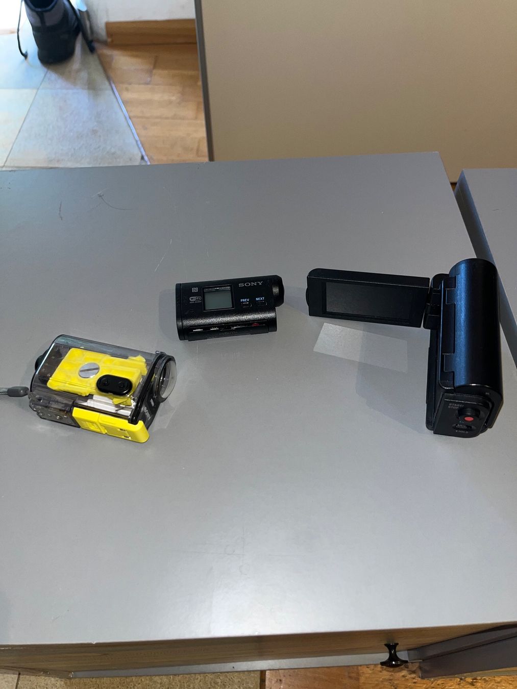 Sony Caméscopes: Camera Sony HDR-AS30V – Neuf (Voir description) à Cormondrèche par lau_g67v 3