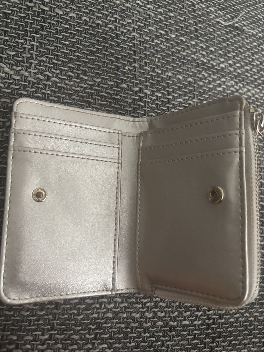 Guess Portamonete: Guess Portemonnaie Rosa – Nuovo (secondo la descrizione) da Grenchen venduto da jas_wj6p 1