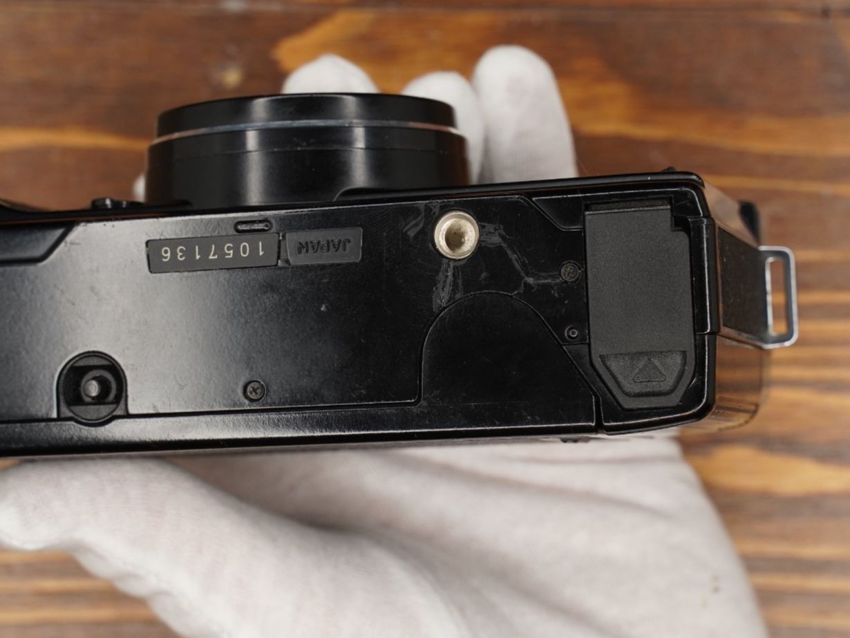 Yashica Fotocamera: Nikon Hi Matic AF2-M – Usato da Bern venduto da FotoStrobo.ch_Outlet 4
