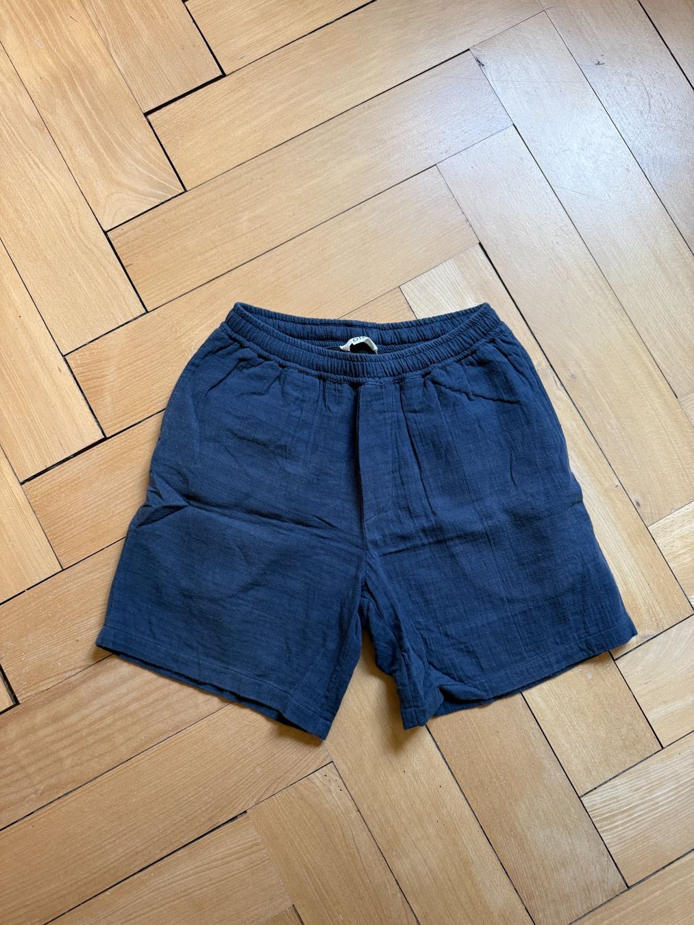 Pantaloni: OFTT - Shorts blau S – Usato da Zürich venduto da Diazaio