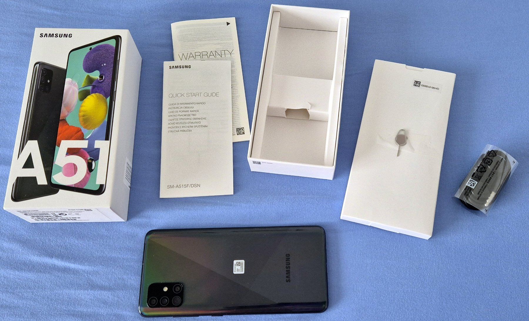 Samsung Telefoni cellulari / Smartphones: SAMSUNG Galaxy A51 in Originalverpackung – Usato da Fällanden venduto da Blausegelfliege 1
