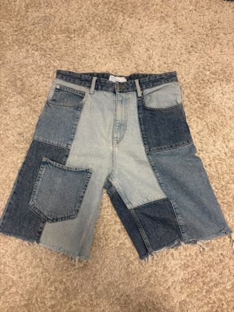 Bershka Jeans-Shorts Patchwork Denim Grösse 38