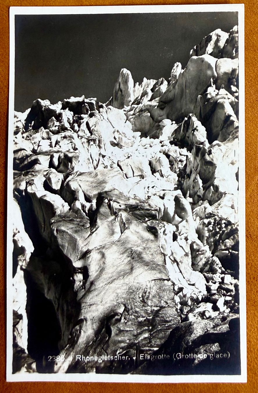 Cartes postales: Rhonegletscher, Eisgrotte 1928 – D'occasion à Lutry par Ediego