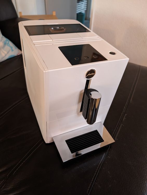 JURA A100 BeantoCup Coffee Maker in Piano White Kaufen auf Ricardo