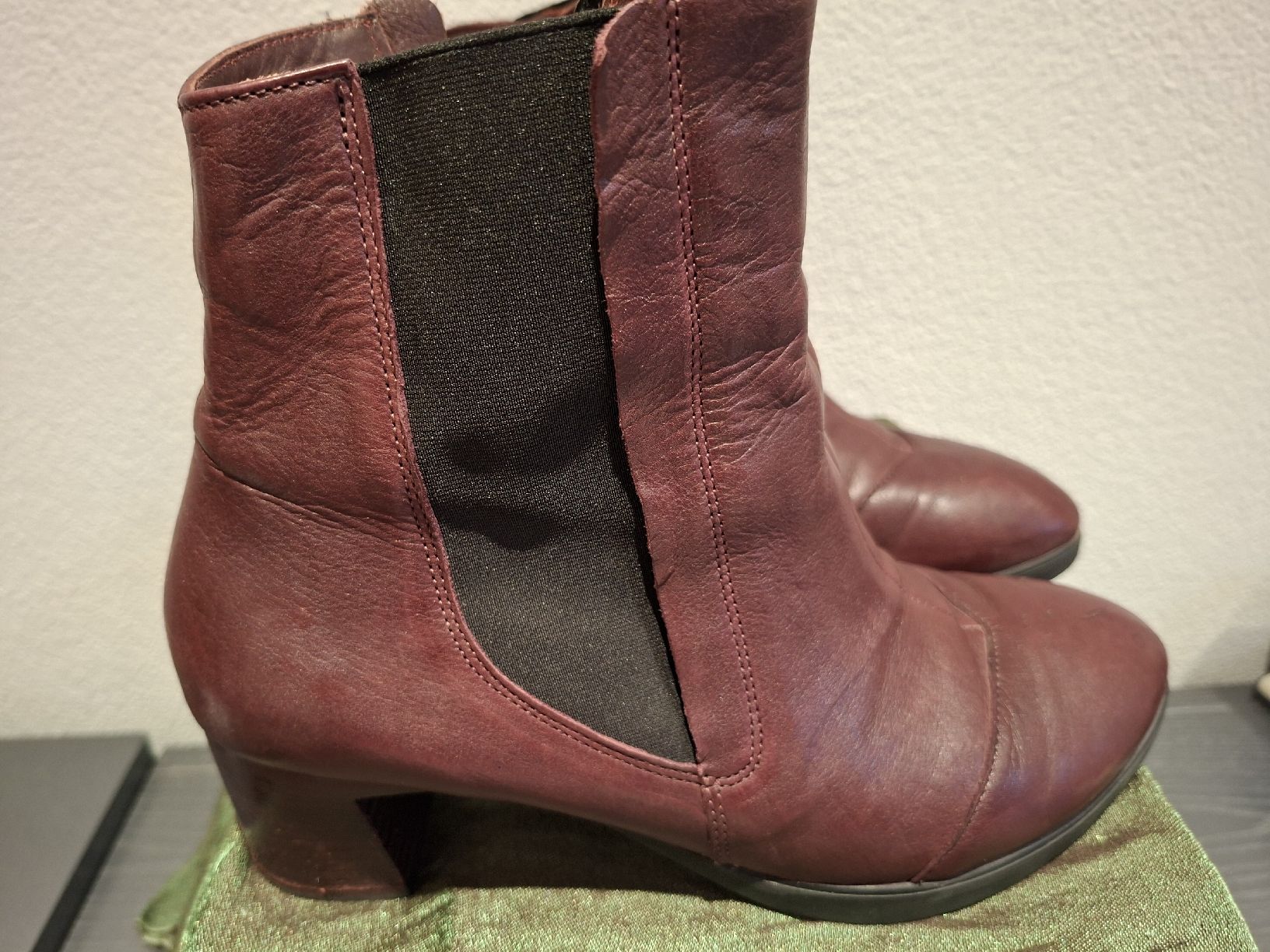 Think Scarpe da donna: Think! Stiefeletten Gr. 38,5 – Usato da Hausen AG venduto da Emirfinn 3