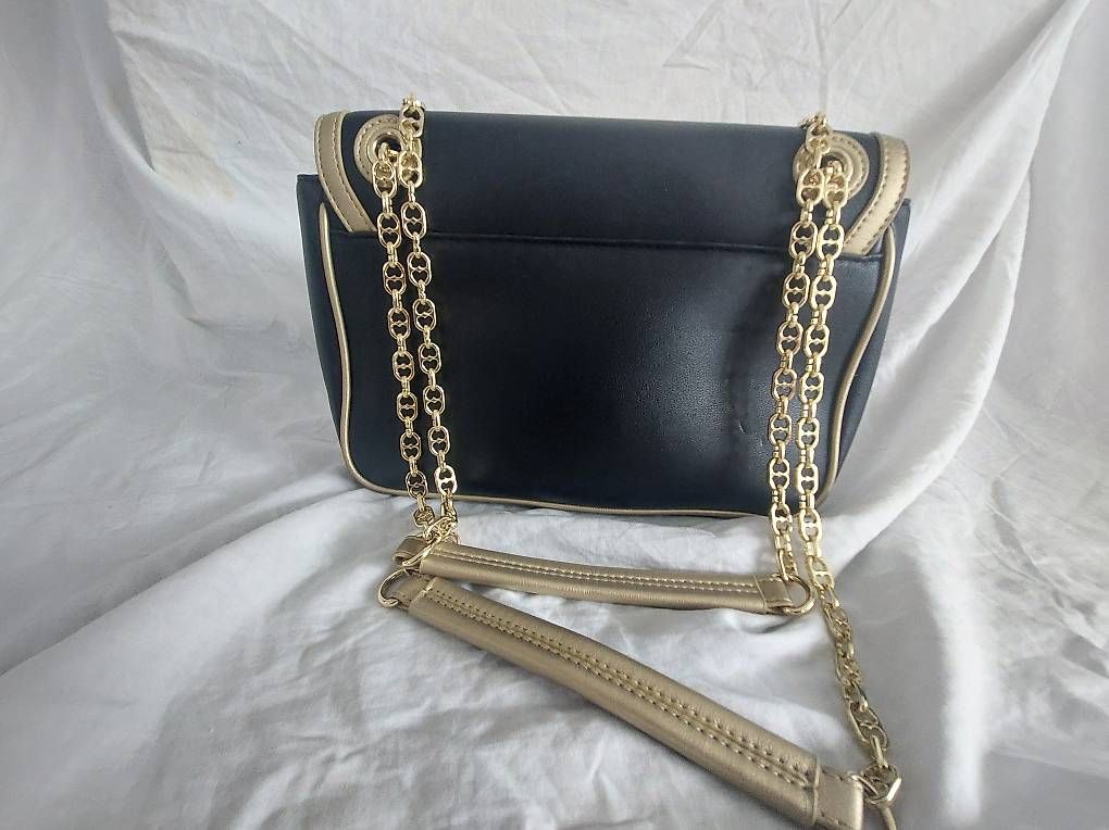 Borse da donna: LOVE MOSCHINO Damen Tasche – Usato da Schachen LU venduto da Mister-jo 2