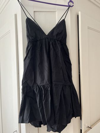 Zara Kleid Schwarz