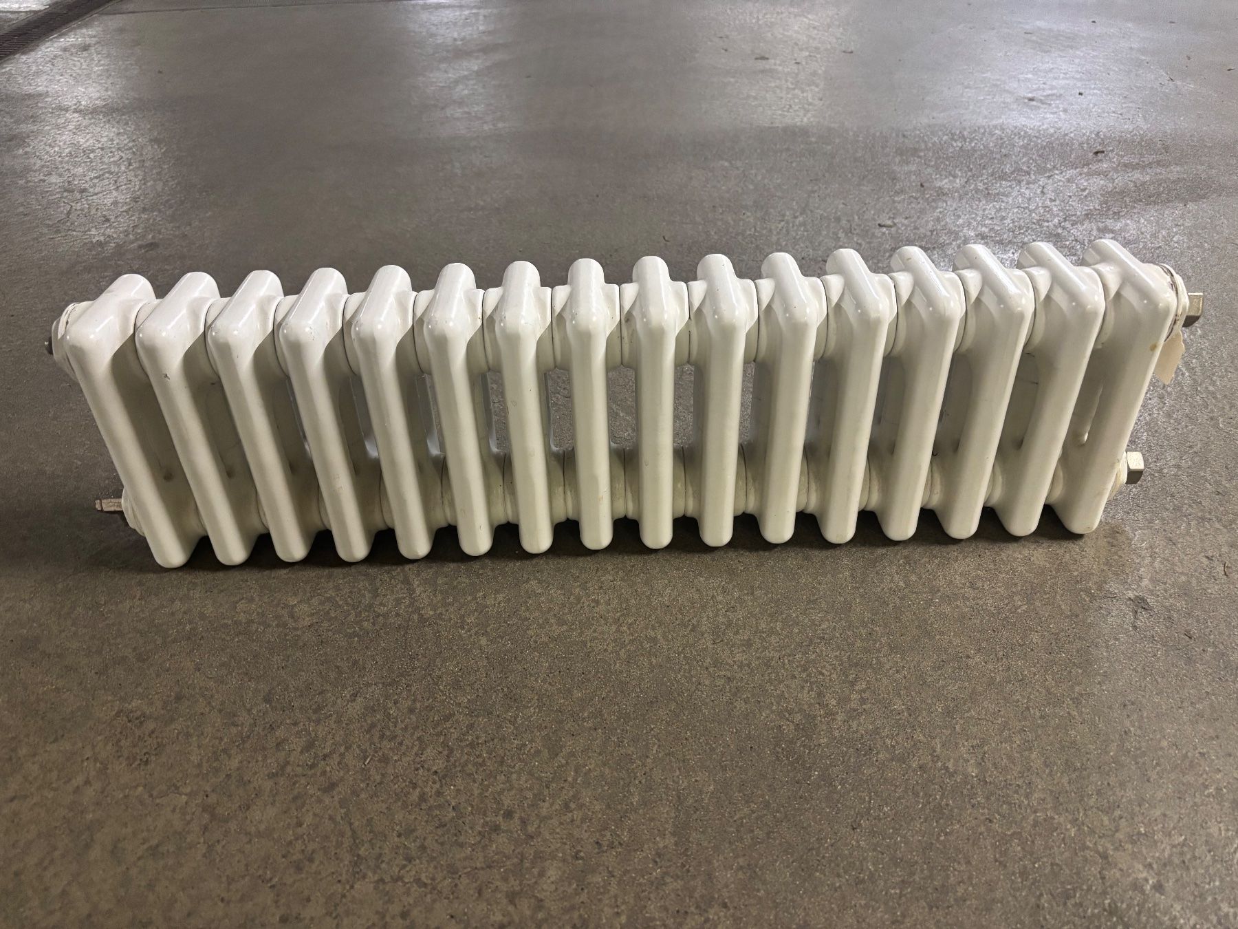 Radiatori: Radiator, guter Zustand! – Usato da Gerzensee venduto da szgerzensee