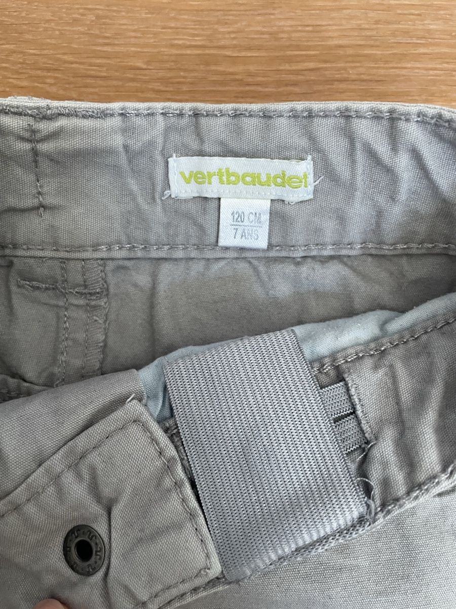 Vertbaudet Pantaloni: Kurze Hosen / Shorts – Usato da Aarwangen venduto da erd_ngx8 2