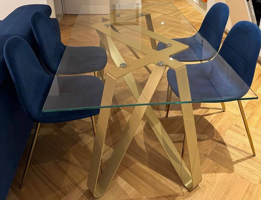 Tavoli: Tisch eurosedia kristall – Usato da Meilen venduto da Nicfavalli 1