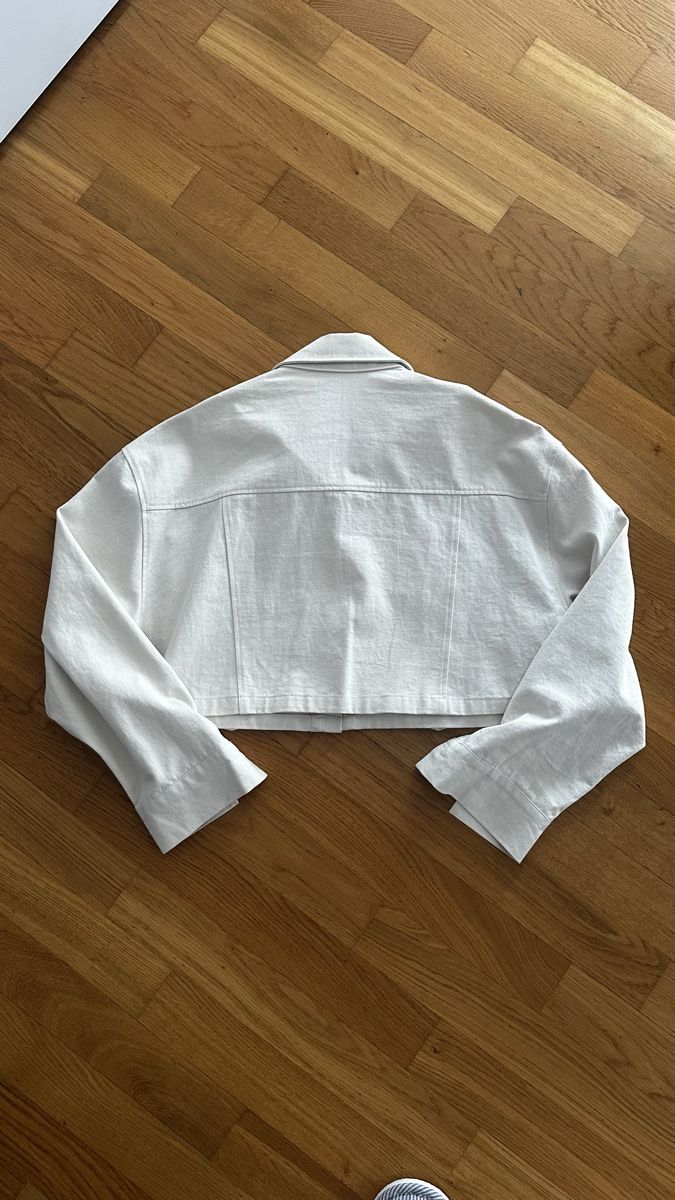 Giacche: Beige 100% Cotton Cropped Jacket/Blouson – Usato da Luzern venduto da ida_hv2y 2