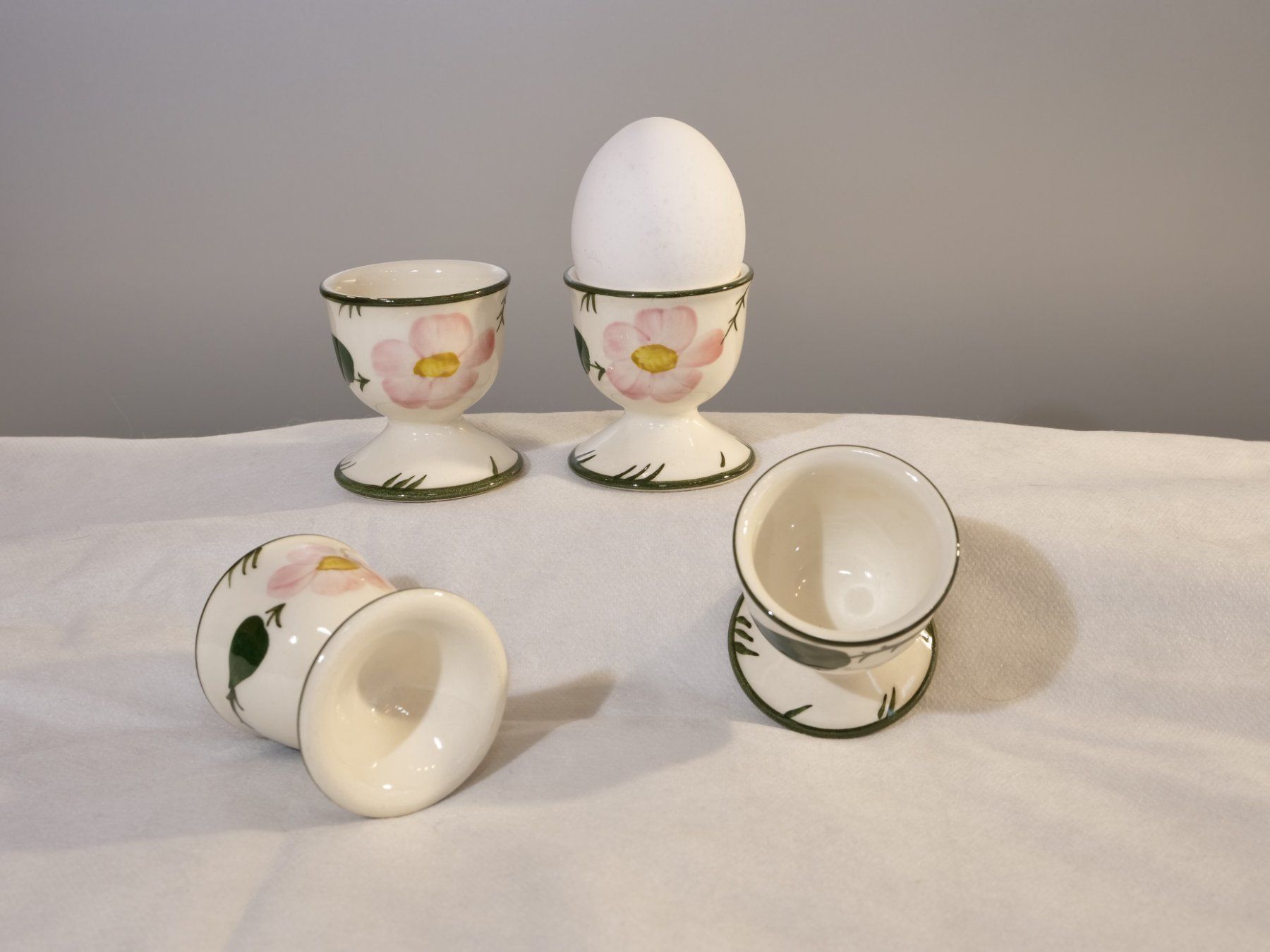 Villeroy & Boch Altre Stoviglie: Villeroy  & Boch 4 Eierbecher Wild-Rose – Usato da Lustmühle venduto da Glatisant 4