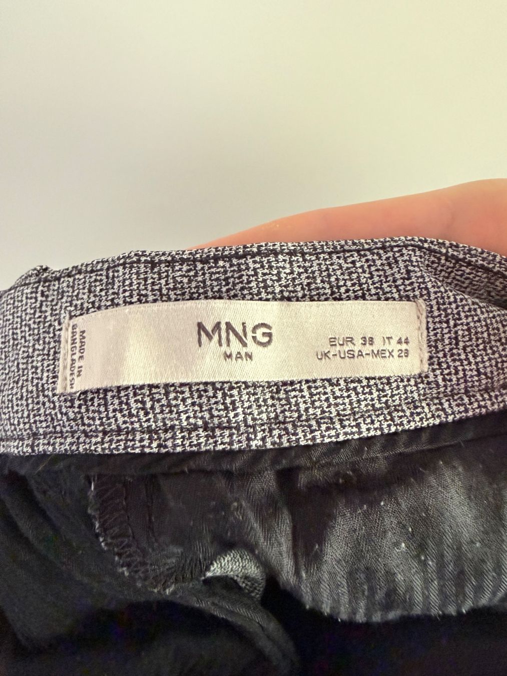 Mango Pantaloni: Männerhosen Mango – Usato da Buchs ZH venduto da anviesku 5