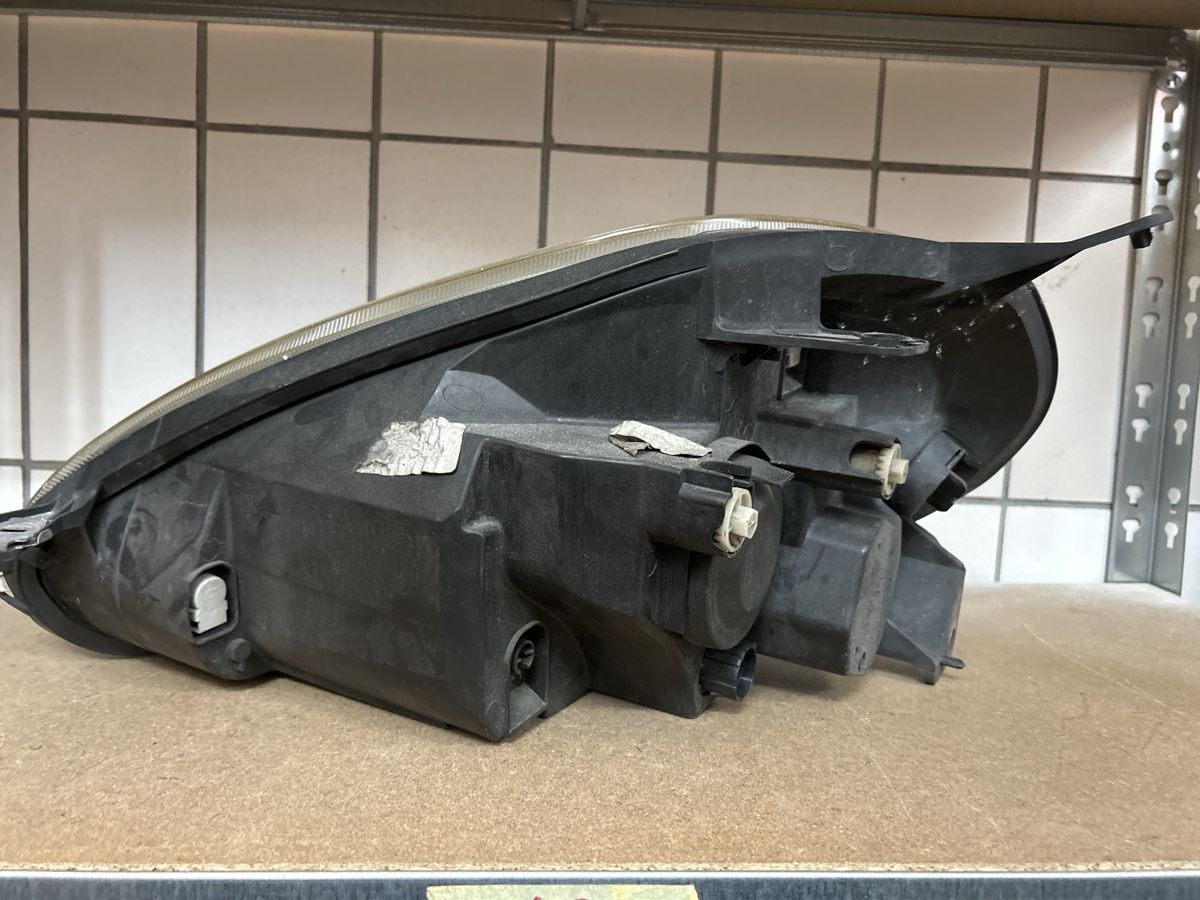Fari: Scheinwerfer rechts Fiat Punto  – Usato da Zürich venduto da gb23 1