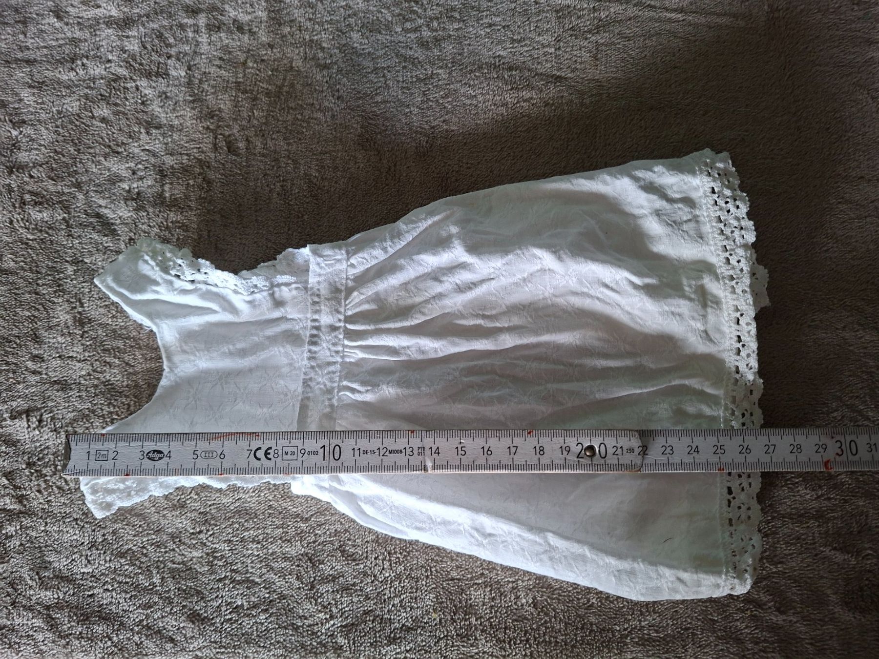 Bambole: Antikes, wunderschönes Puppenkleidchen mit Spitze – Usato da Otelfingen venduto da silver-moon 1