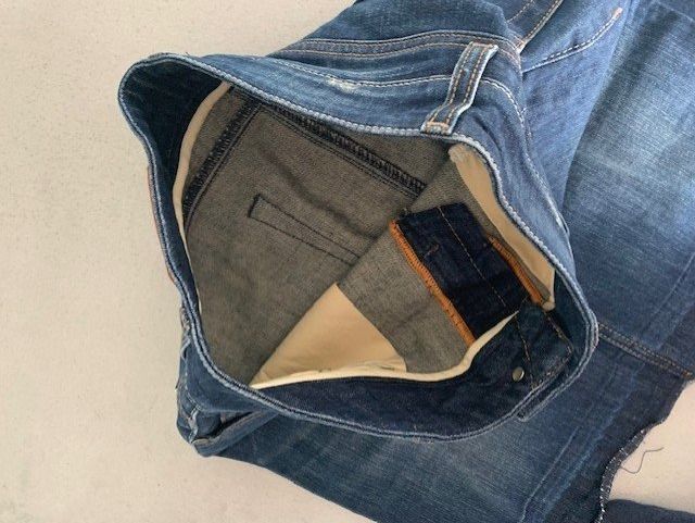 Hugo Boss Gonne: Jupe en jeans de Hugo Boss – Nuovo (secondo la descrizione) da St-Aubin-Sauges venduto da Juliezan 5