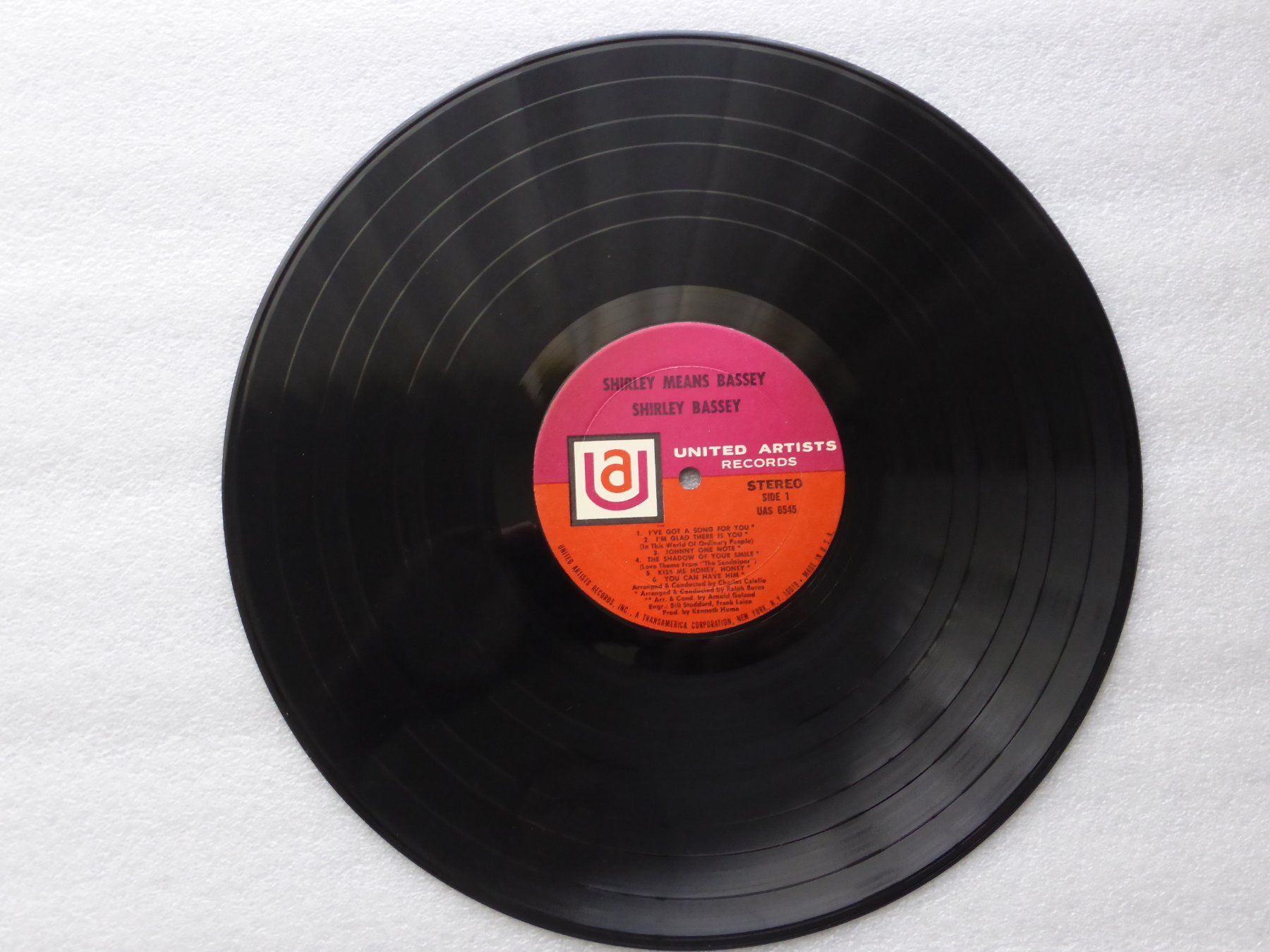 Dischi in vinile: VINYL  LP   SHIRLEY BASSEY – Usato da Küssnacht am Rigi venduto da Sunnestrahl 1