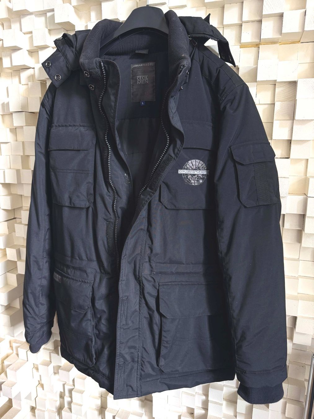 Cecil Jacken: coole grosse Cecil Men explore the NORTH Winterjacke gr L – Gebraucht aus Zürich von Malco0 3