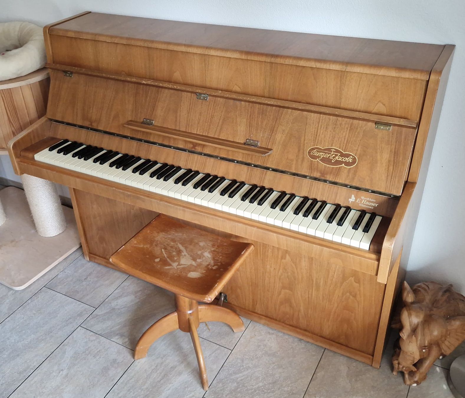 Strumenti musicali: Klavier Burger & Jacoby Modell 108 – Usato da Aristau venduto da Widiweb 2