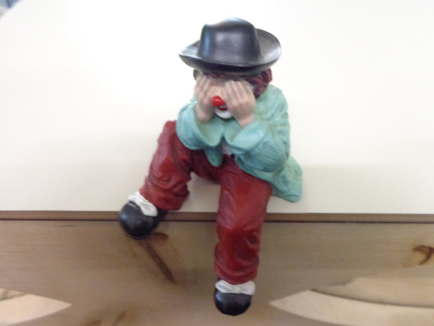 Statuette: Gilde Clown sitzend sehe Nix Hemd mintgrün – Nuovo (secondo la descrizione) da Liestal venduto da Gecko16 4