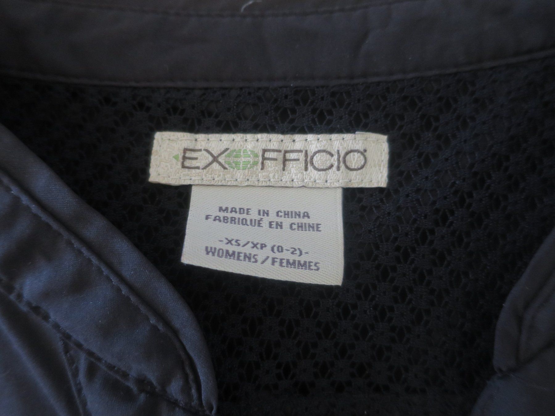 Camicette: schwarze leichte Trekkingbluse langarm Grösse XS – Usato da Zürich venduto da Weluma 1