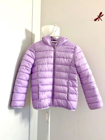 Doudoune légère à capuche mauve, fille 10 ans