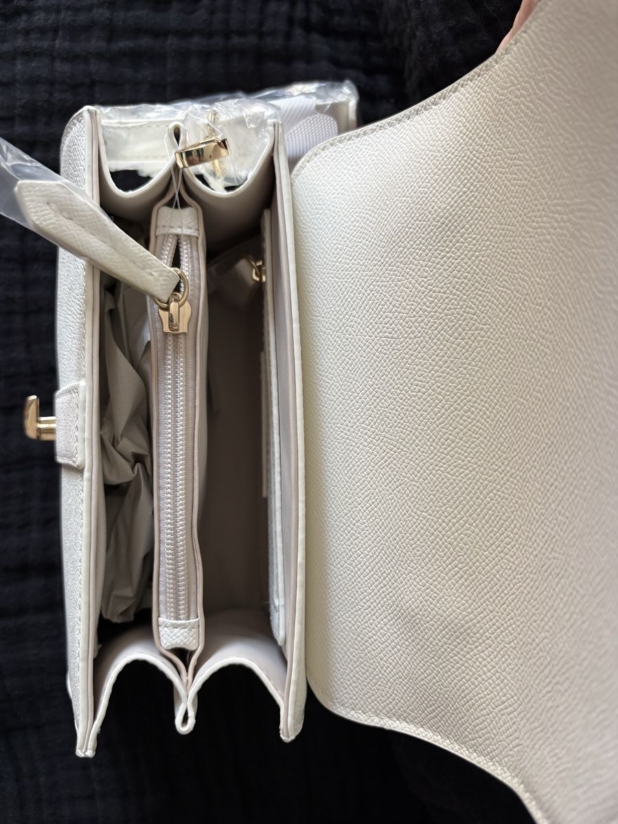 Valentino Borse da donna: Valentino Handtasche  – Usato da Wiesendangen venduto da ma7_5yqq 2