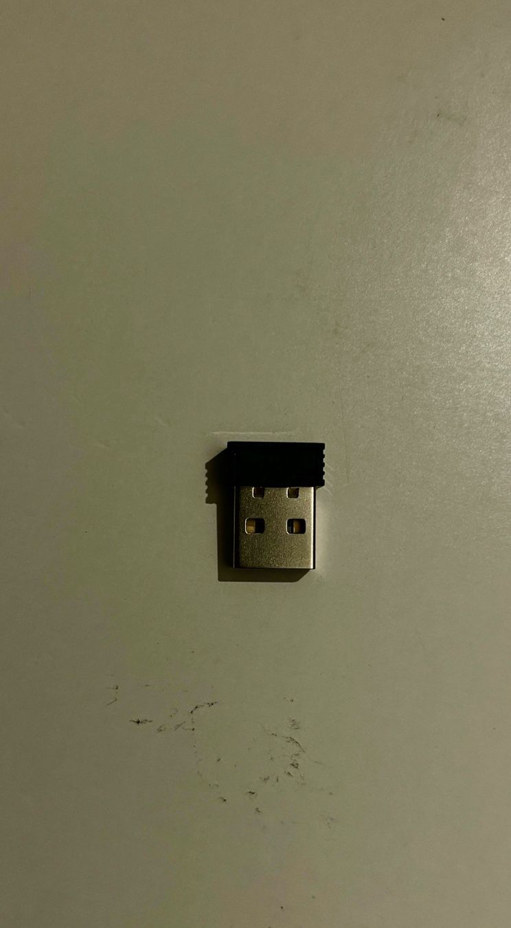 Mouse: Gamenmaus von Interdiscount mit Leds – Nuovo (secondo la descrizione) da Küttigen venduto da gelf311 2