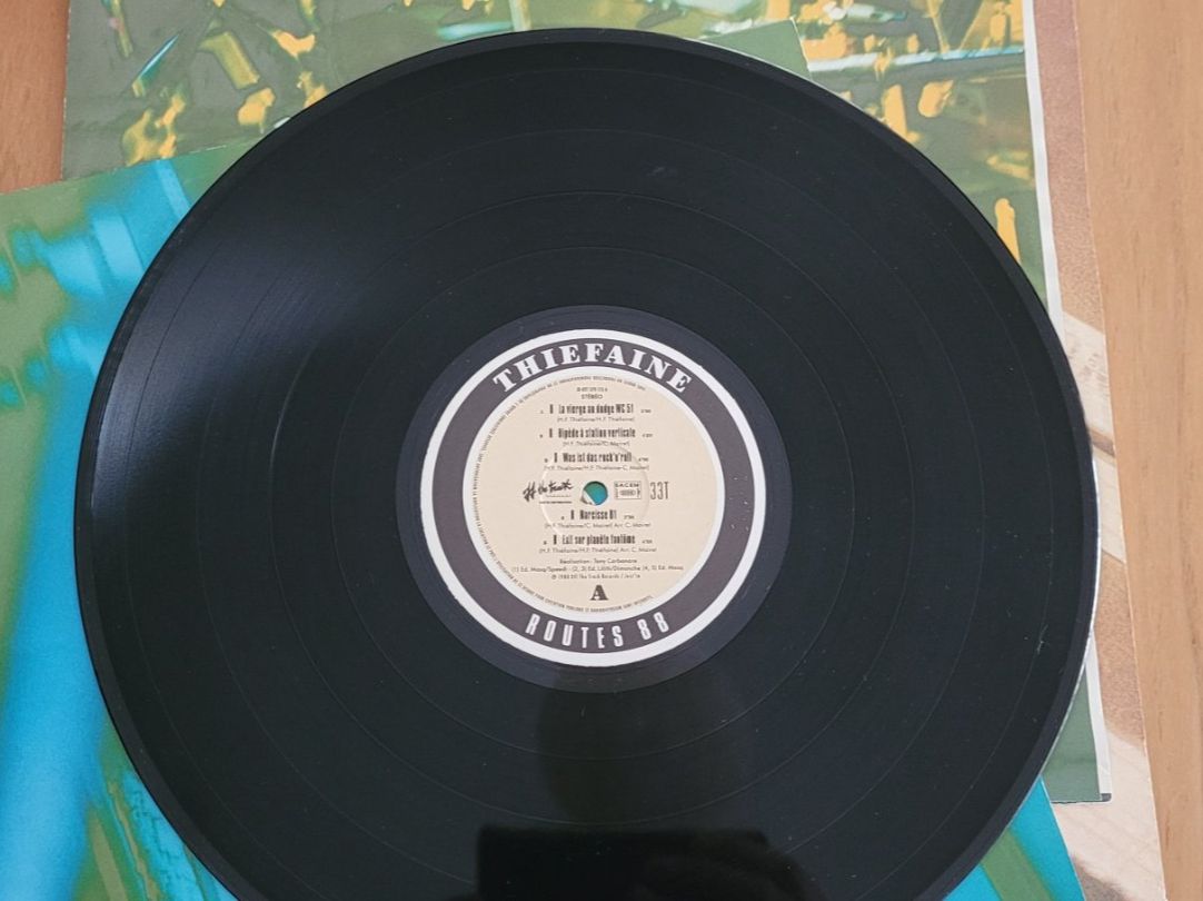 Schallplatten: DLP  Hubert-Félix Thiéfaine – Gebraucht aus Martigny von MZ-67 2