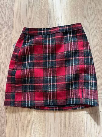 Hollister - Minirock Rot Gr. XS