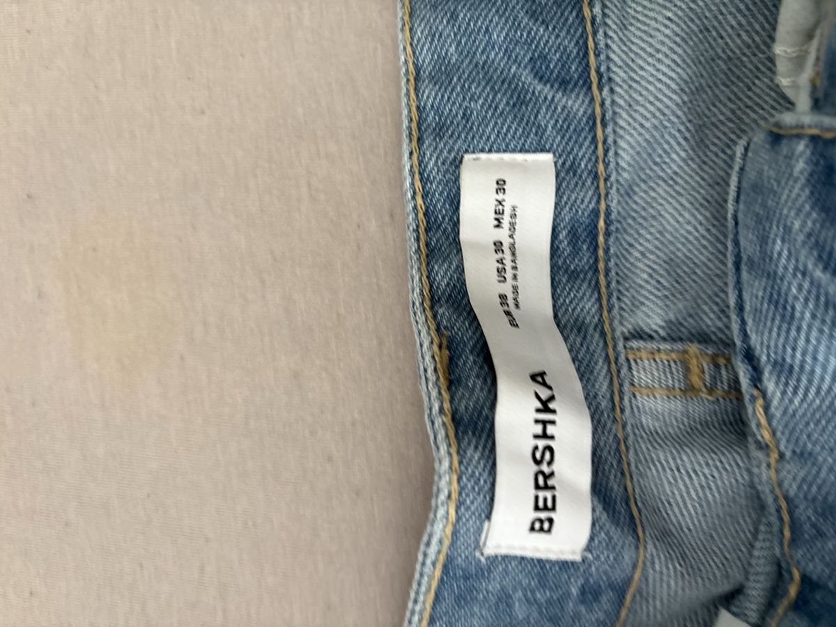 Bershka Jeans: Short Bershka – Nuovo (secondo la descrizione) da Bulle venduto da Laetitia84 2