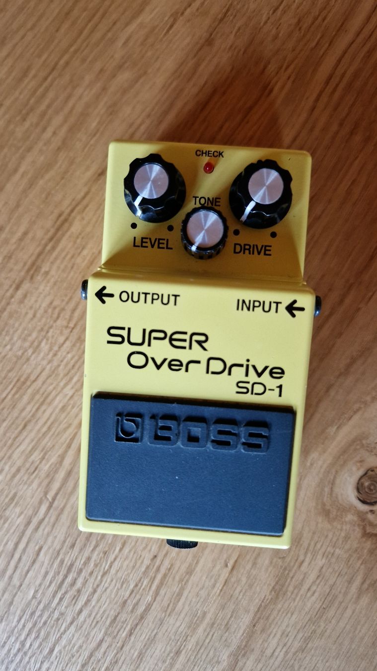 Boss Instruments de musique: BOSS Super Over Drive SD-1  – D'occasion à Latterbach par Burki_Jr