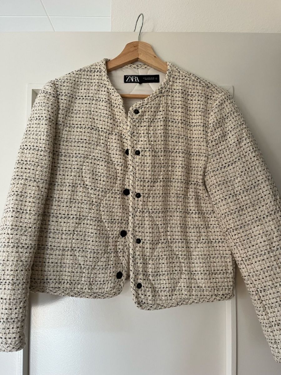 Zara Giacche: Zara padded tweed jacket – Nuovo (secondo la descrizione) da Lausanne venduto da NoraPlethora