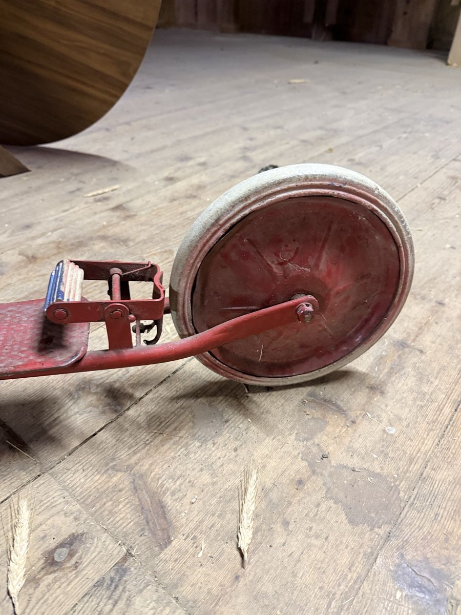 Veicoli per bambini: Cooles Vintage Trottinett – Usato da Solothurn venduto da NUVICO 3