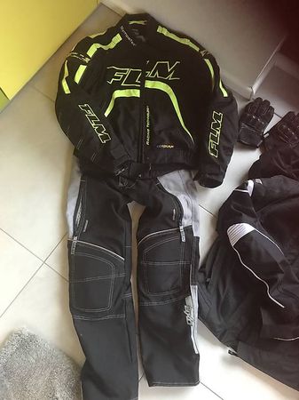 Abbigliamento moto ragazzo