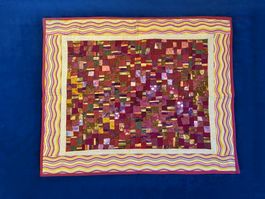 Patchwork Quilt "Granat" Unikat 88 x 73 cm