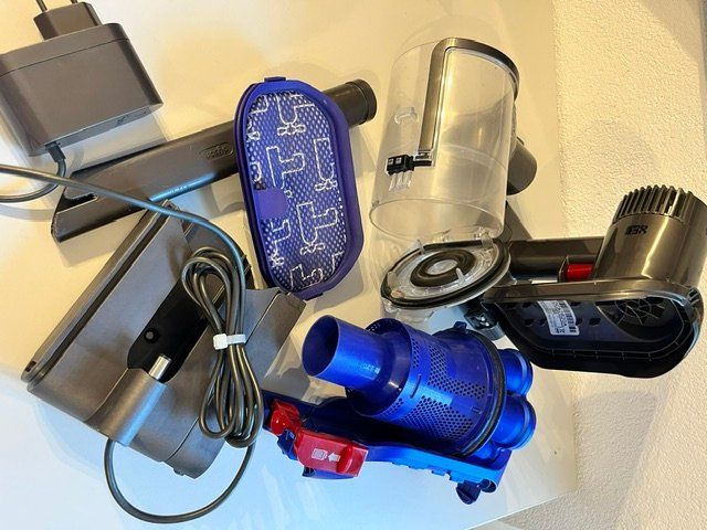 Dyson Aspirateurs & Accessoires: Dyson DC 34 - Handstaubsauger – D'occasion à Adliswil par OurChance 1