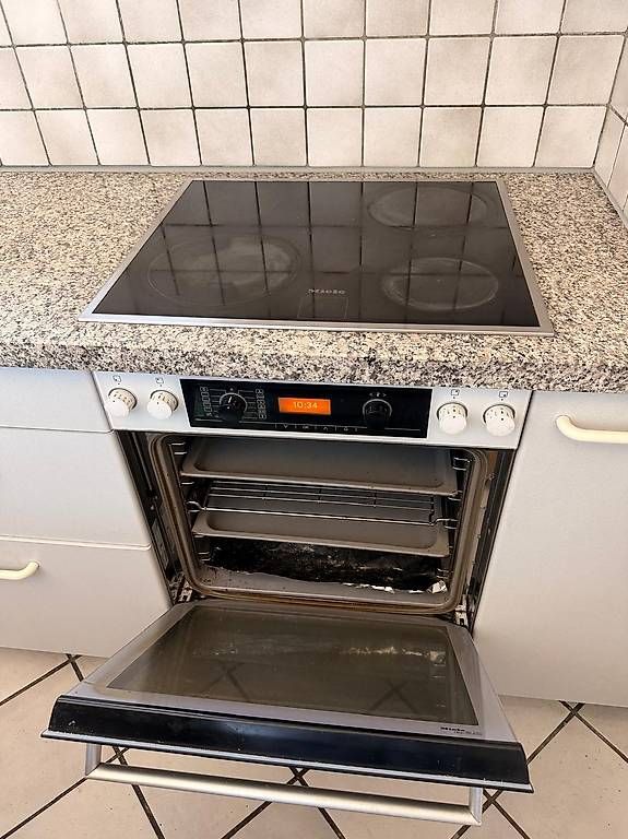 Cucine complete: VENDO CUCINA A 1500 CHF.- TRATTABILI – Usato da Giubiasco venduto da ado_s7gl