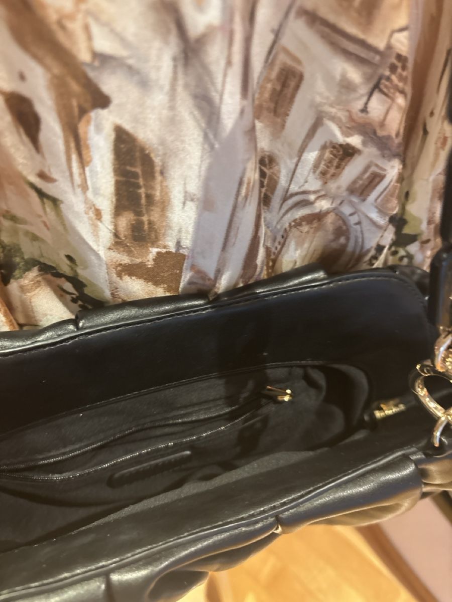 Sacs femmes: Clutch Falten Tasche – D'occasion à Embrach par Dmoney 2
