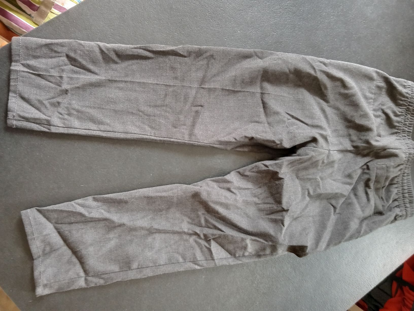 H&M Pantaloni: H&M Jogger Pull On Hose Jungs Gr. 140 gebraucht – Usato da Rehetobel venduto da Modi98 4